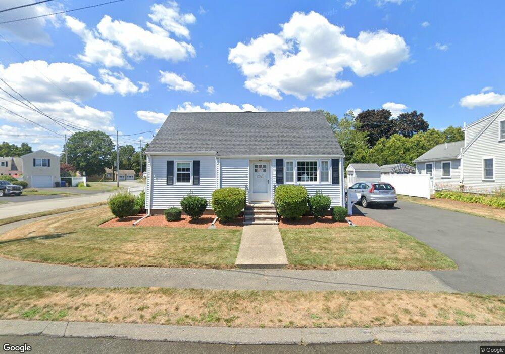 6 Flint St, Danvers, MA 01923 - photo 1