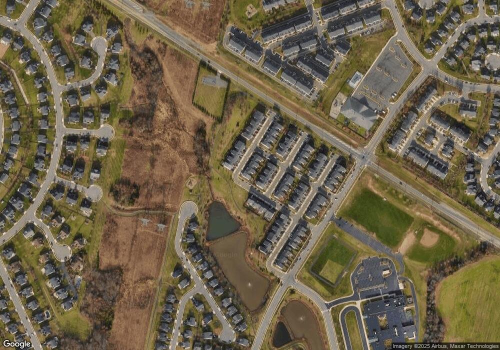 25396 Peaceful Terrace, Aldie, VA 20105 - photo 1