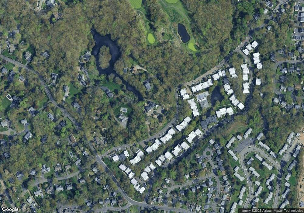 39 Gillies Ln, Norwalk, CT 06854 - photo 1