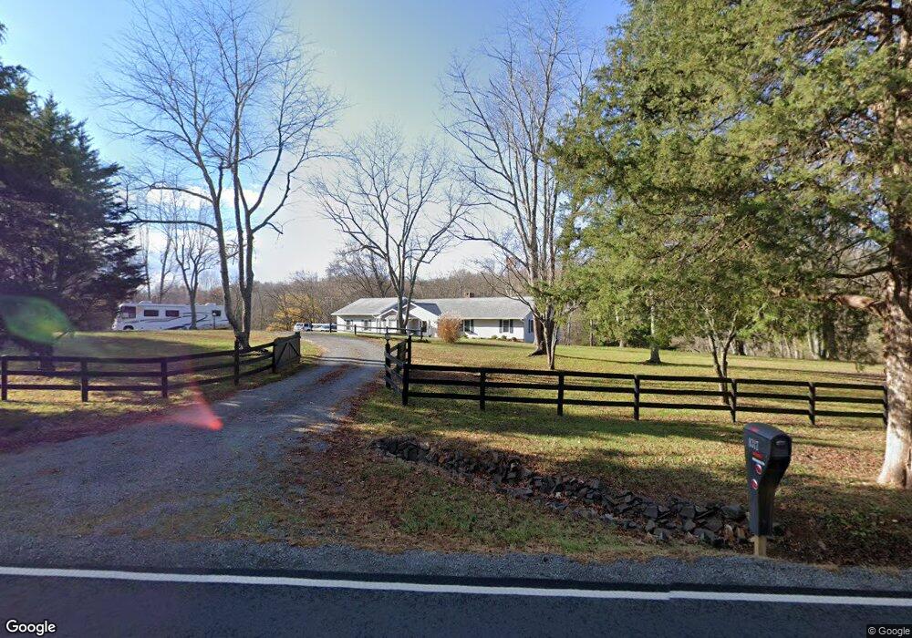 8371 Opal Rd, Warrenton, VA 20186 - photo 1