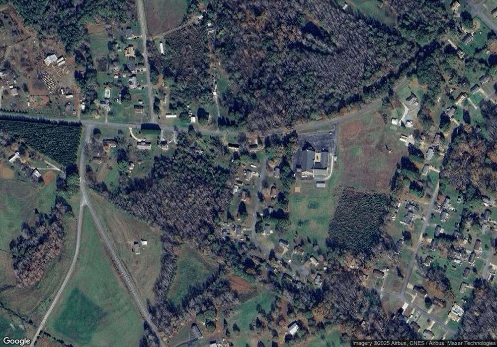 2102 Fernwood Dr, Shelby, NC 28152 - photo 1