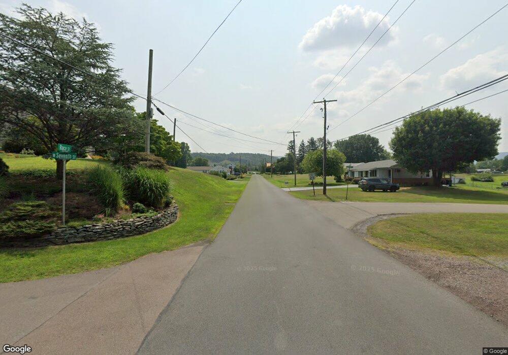 420 Race St, Nescopeck, PA 18635 - photo 1