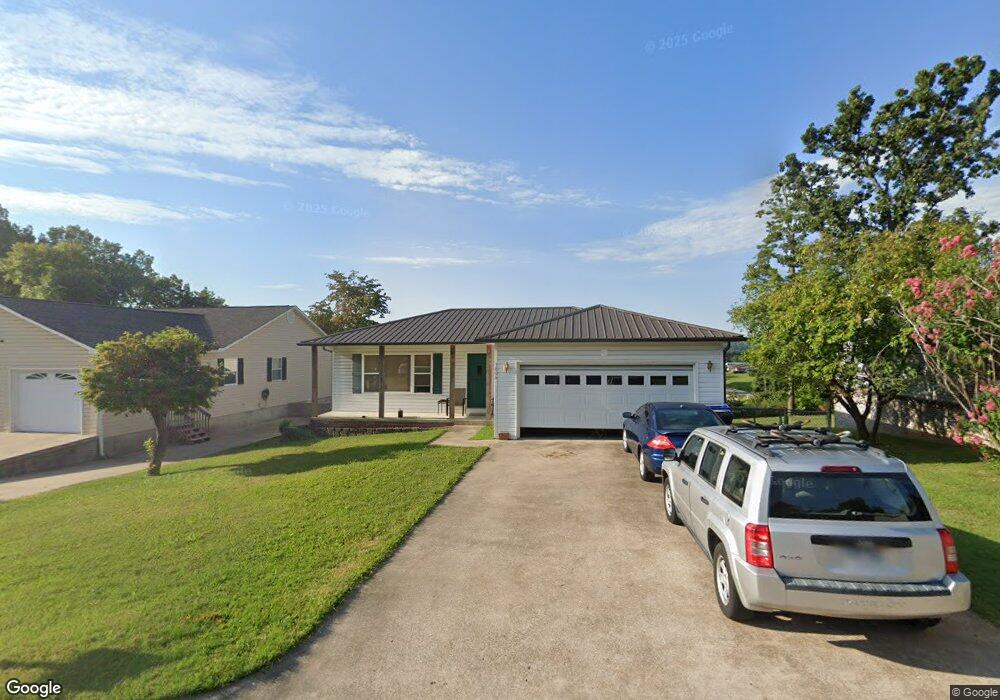 3806 Shields Dr, Harrison, AR 72601 - photo 1