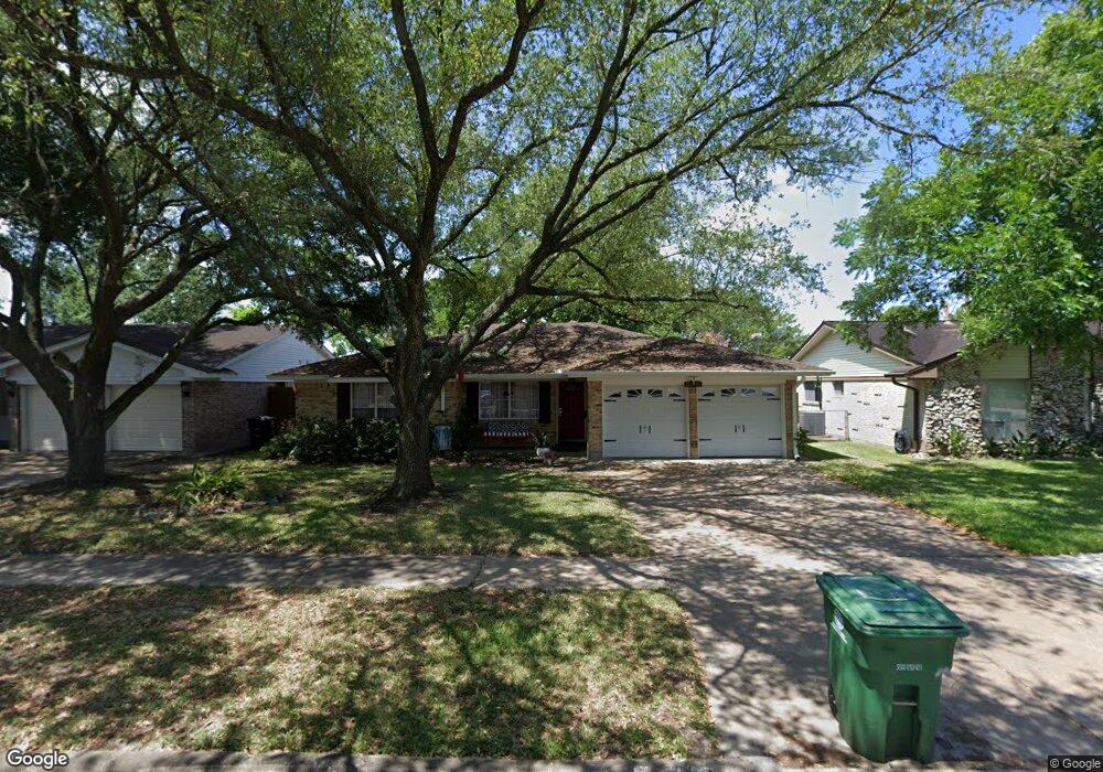 11006 Hoffer St, Houston, TX 77089 - photo 1