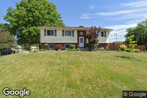 1102 6th St, Hampton, IL 61256