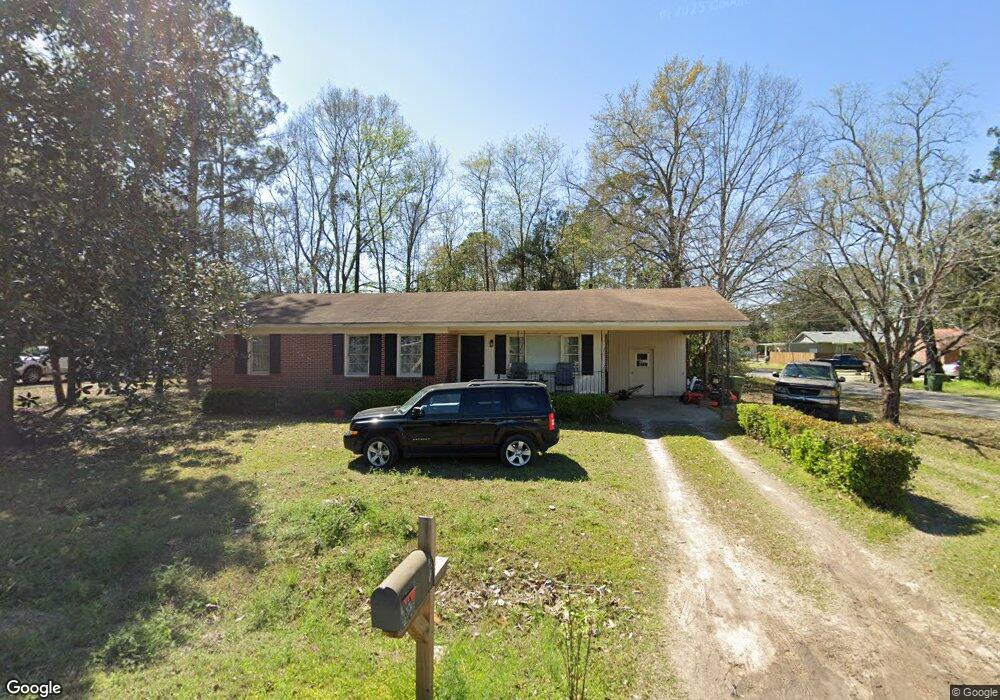 911 N Gordon Ave, Adel, GA 31620 - photo 1