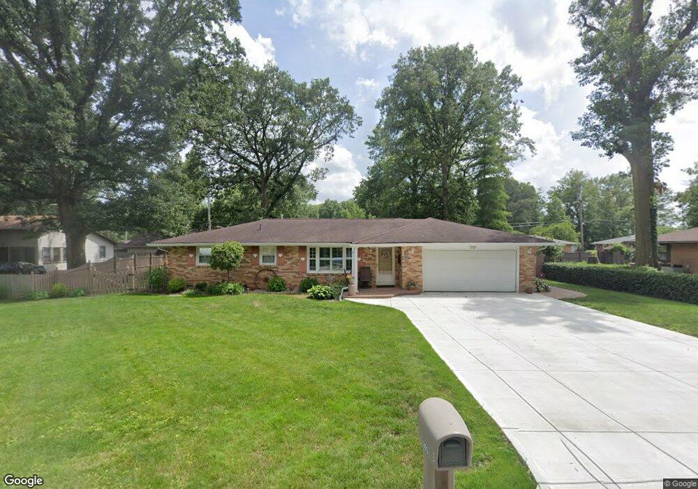 203 Ivy Ln, Anderson, IN 46012 - photo 1