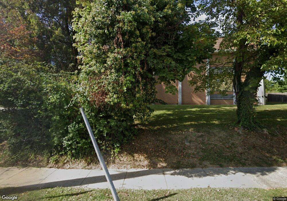 10500 Saint Paul St, Kensington, MD 20895 - photo 1