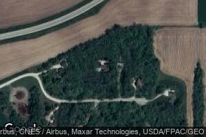 19444 Nine Oaks Rd, Spring Grove, MN 55974