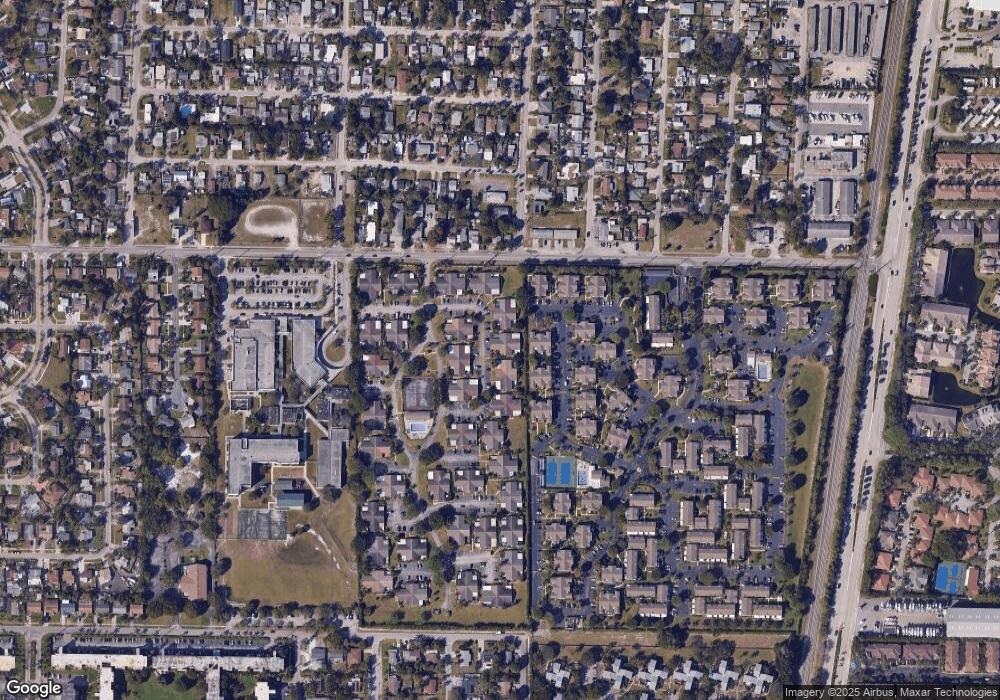 8054 Ambach Way unit 15C, Hypoluxo, FL 33462 - photo 1