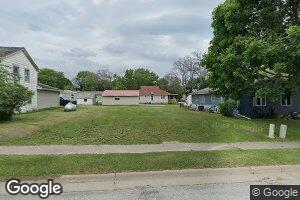 902 Main St, Elgin, IA 52141