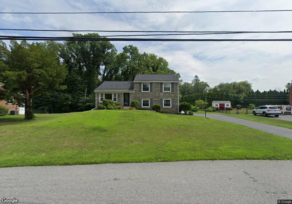 112 Governors Dr, Wallingford, PA 19086 - photo 1