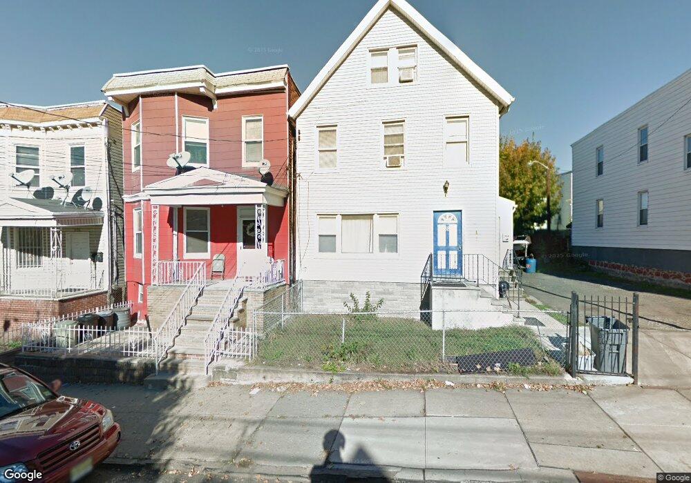 290 Claremont Ave unit 1, Jersey City, NJ 07305 - photo 1