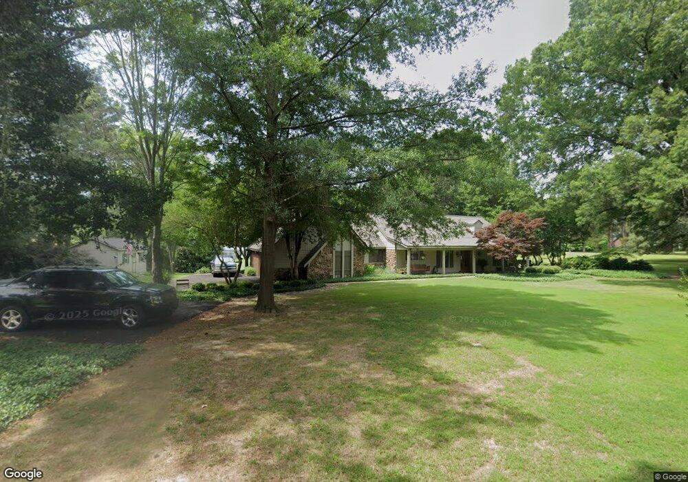 541 Green T Lake W, Hernando, MS 38632 - photo 1