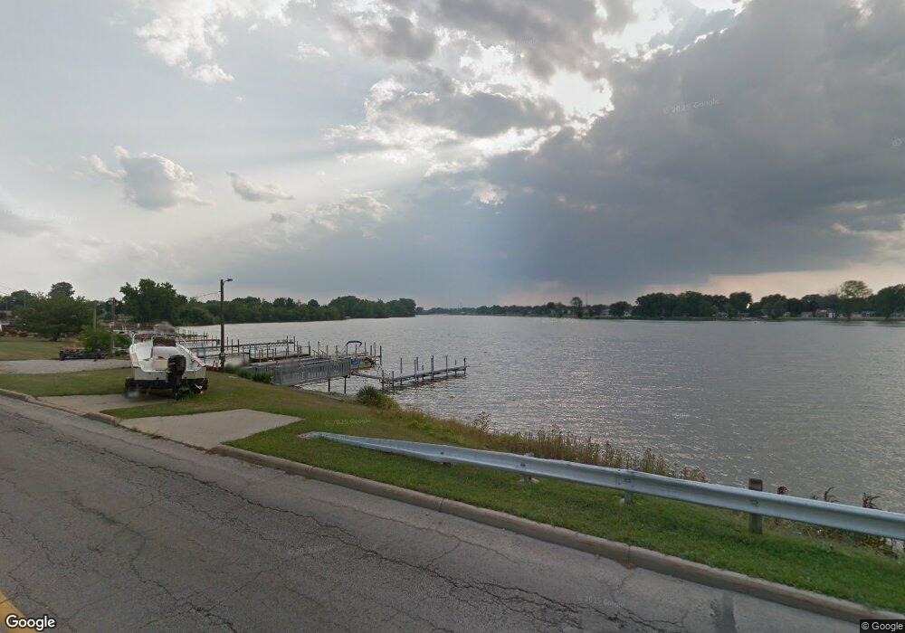 5053 Ottawa River Rd, Toledo, OH 43611 - photo 1