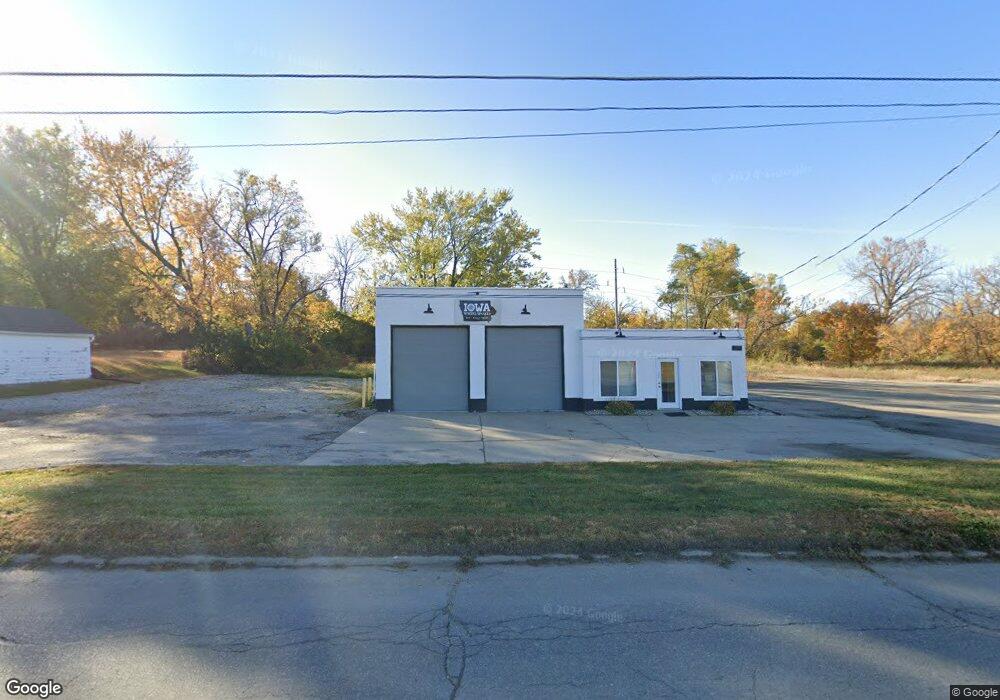 1317 1st Ave W, Newton, IA 50208 - photo 1