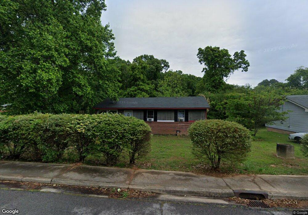 556 Daniel St, Royston, GA 30662 - photo 1