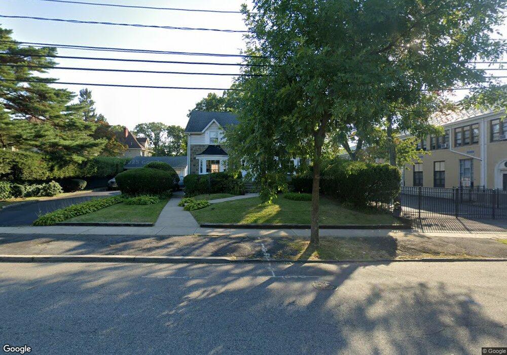 80 E Pierrepont Ave, Rutherford, NJ 07070 - photo 1