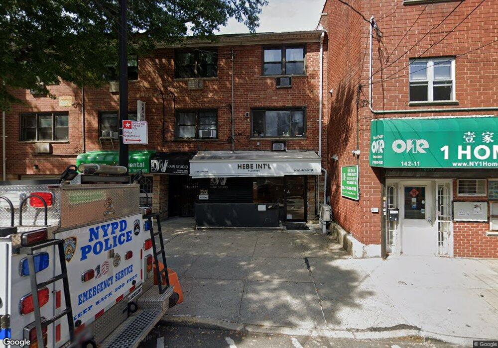 14209 37th Ave unit 3R, Flushing, NY 11354 - photo 1