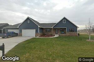 7 Wheatfield Ct, Hesston, KS 67062
