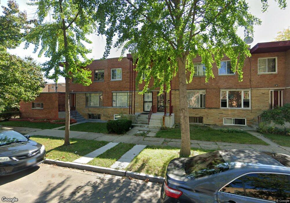 2851 W Glenlake Ave, Chicago, IL 60659 - photo 1