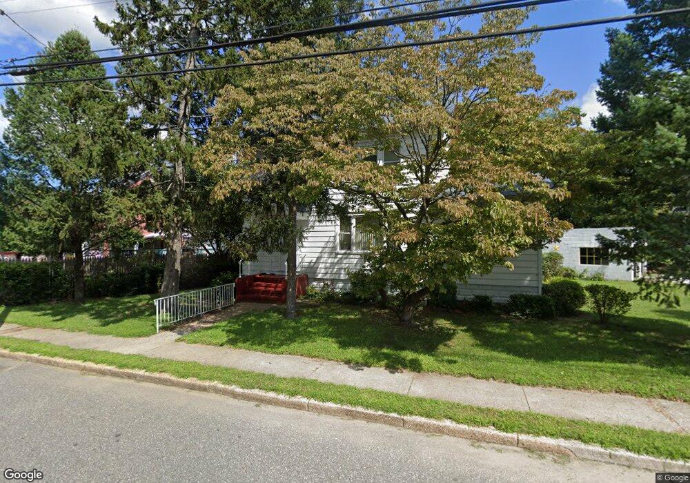 927 Penn Line Rd, Paulsboro, NJ 08066 - photo 1