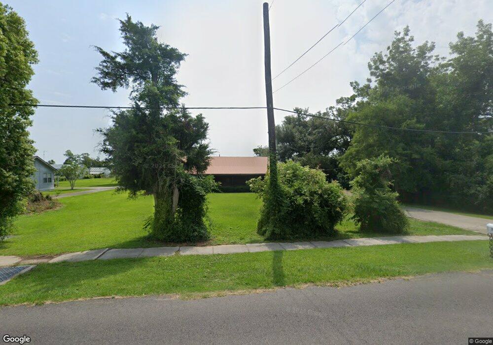 1946 Sarah Ln, Lake Charles, LA 70605 - photo 1