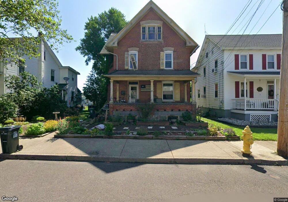 125 S 3rd St, Quakertown, PA 18951 - photo 1