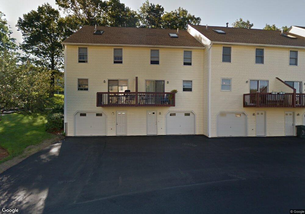 34 Albury Stone Cir unit U206, Nashua, NH 03063 - photo 1