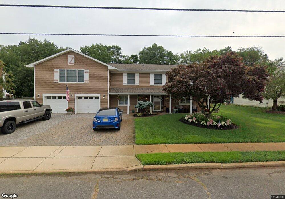 11 Pittsfield Rd, Howell, NJ 07731 - photo 1