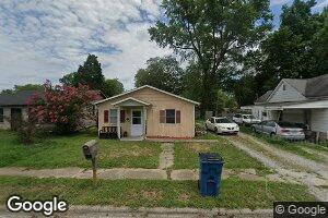 310 N 4th St, Elkville, IL 62932