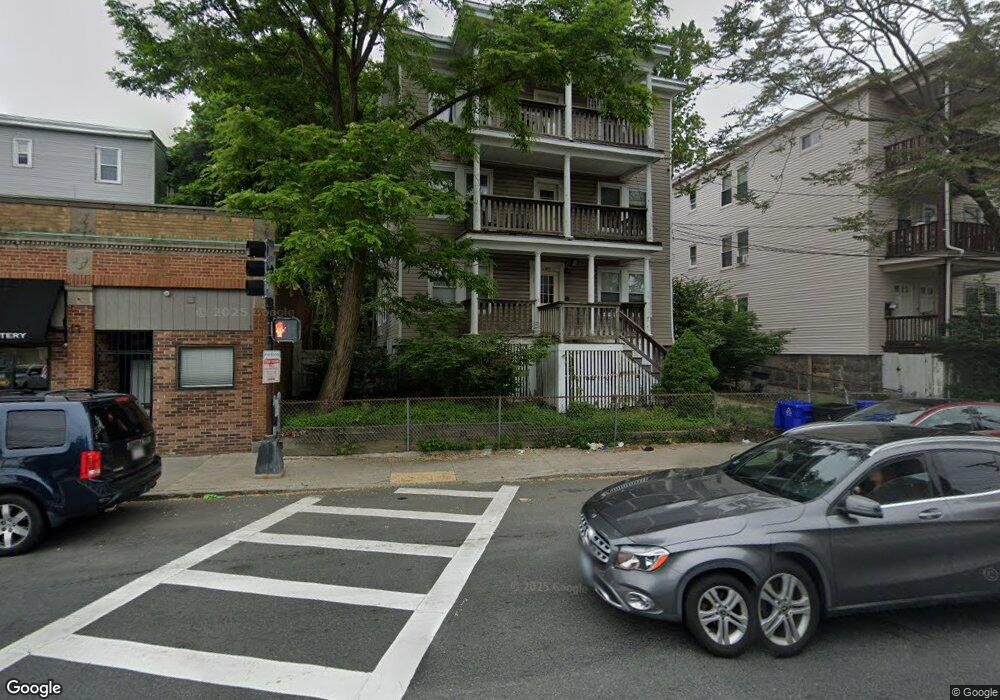 1455 River St unit 6, Hyde Park, MA 02136 - photo 1