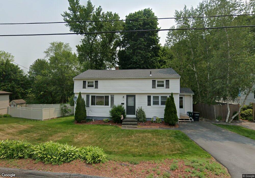 51 Trahan Ave, Worcester, MA 01604 - photo 1