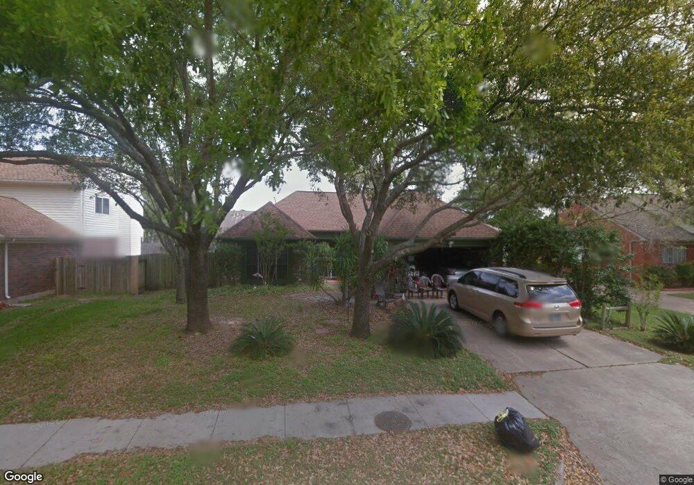 5207 Spring Branch Dr, Pearland, TX 77584 - photo 1