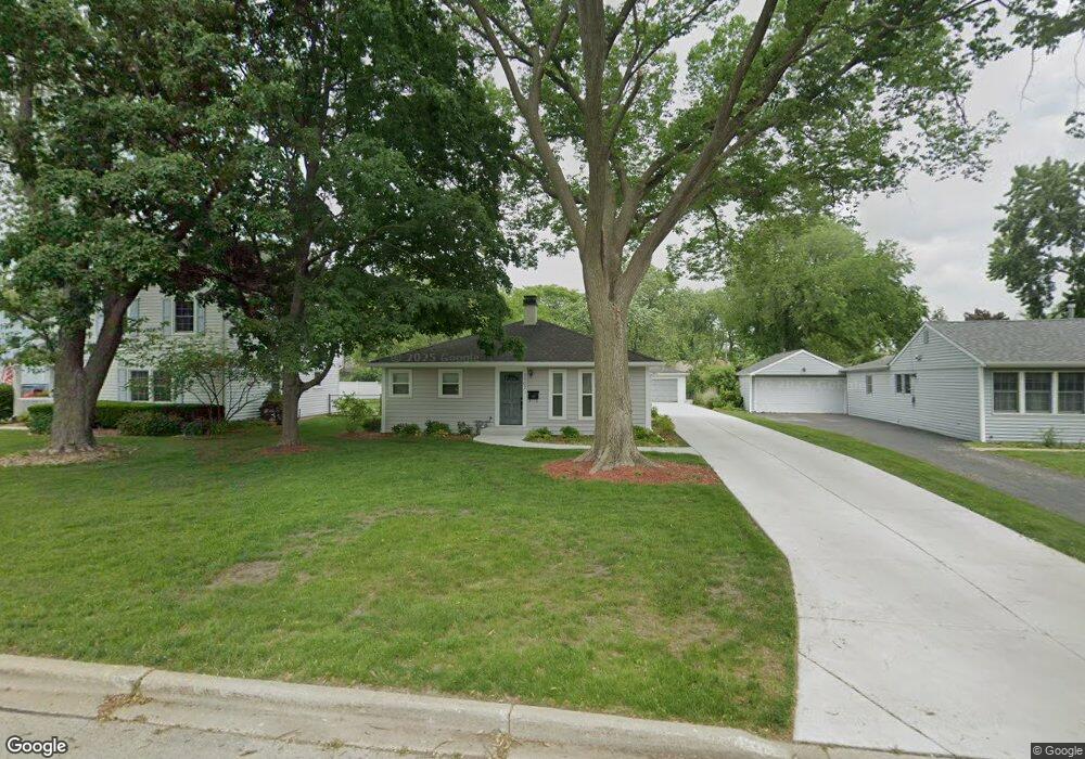 3507 Sigwalt St, Rolling Meadows, IL 60008 - photo 1