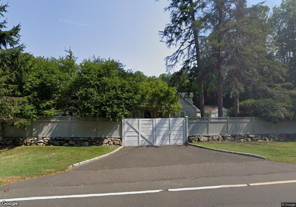 1769 Oenoke Ridge, New Canaan, CT 06840 - photo 1