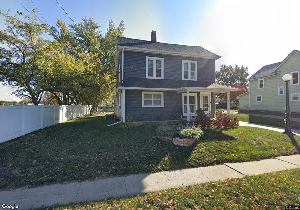 124 E 7th St S, Newton, IA 50208 - photo 1