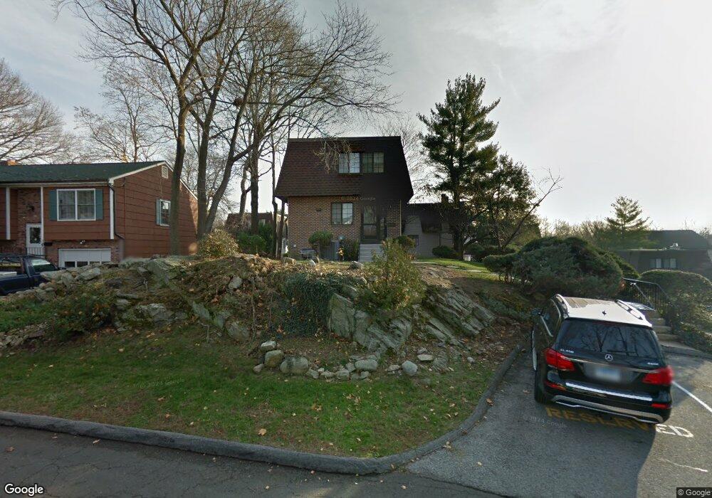 37 Sachem Place unit 61, Stamford, CT 06902 - photo 1