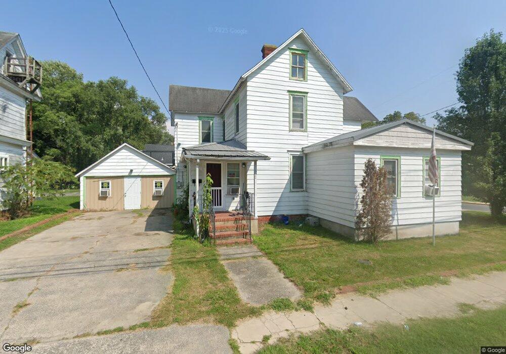 607 W 8th St, Laurel, DE 19956 - photo 1