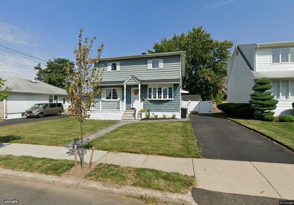 33 Ottawa Ave, Hasbrouck Heights, NJ 07604 - photo 1