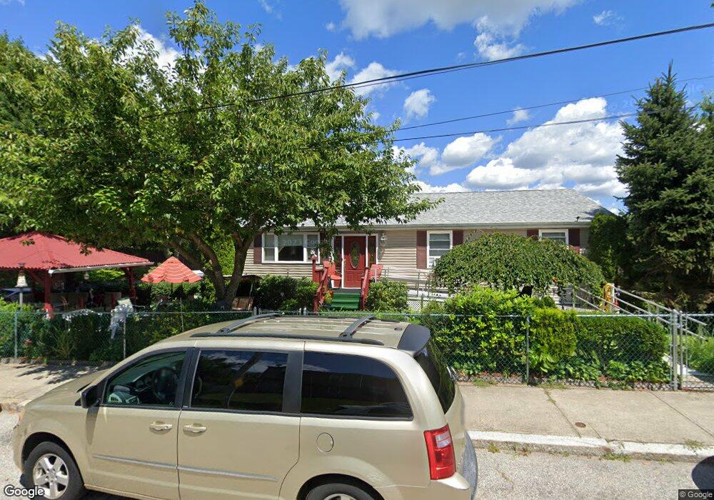 211 Sayles St, Woonsocket, RI 02895 - photo 1
