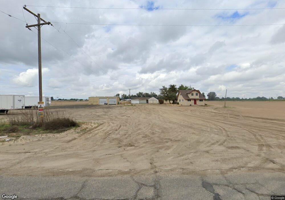 For Sale $1,600,000 • Co-Listing Agent