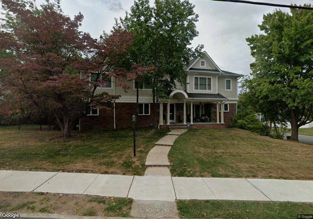 3-34 Lyncrest Ave unit 1X, Fair Lawn, NJ 07410 - photo 1