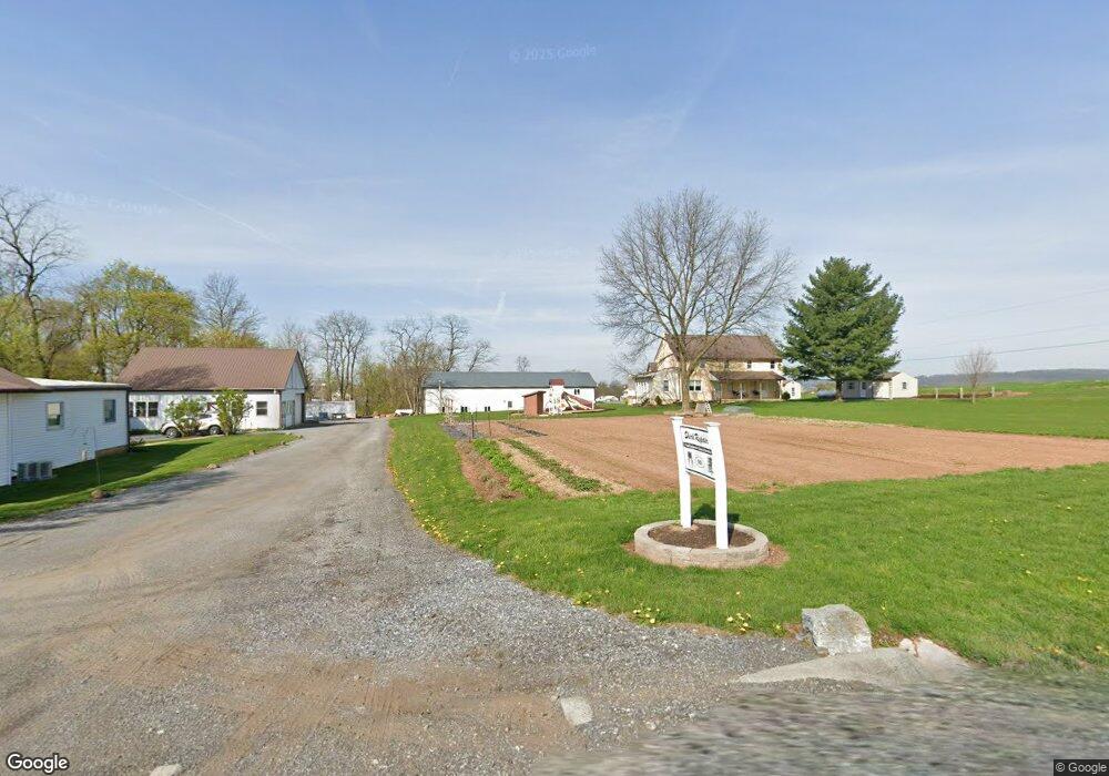 987 Valley View Rd, New Holland, PA 17557 - photo 1