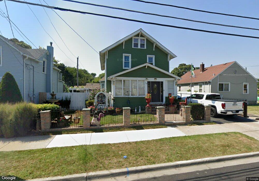 114 N Butrick St, Waukegan, IL 60085 - photo 1