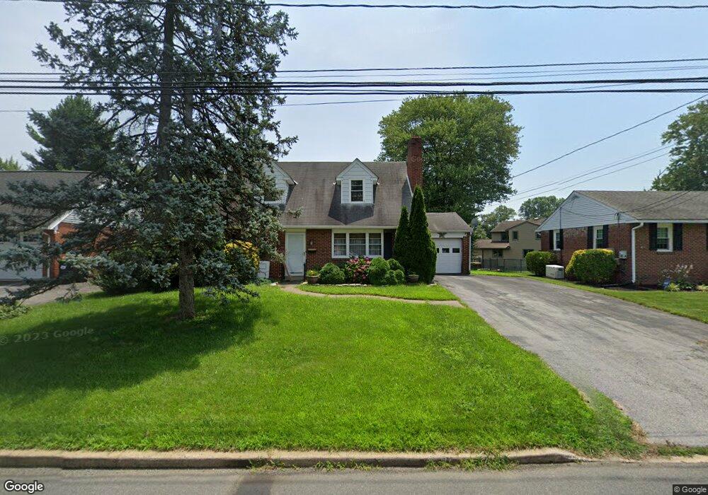 910 Wilson Rd, Wilmington, DE 19803 - photo 1