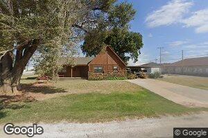 142 N 4th St, Mountain View, OK 73062