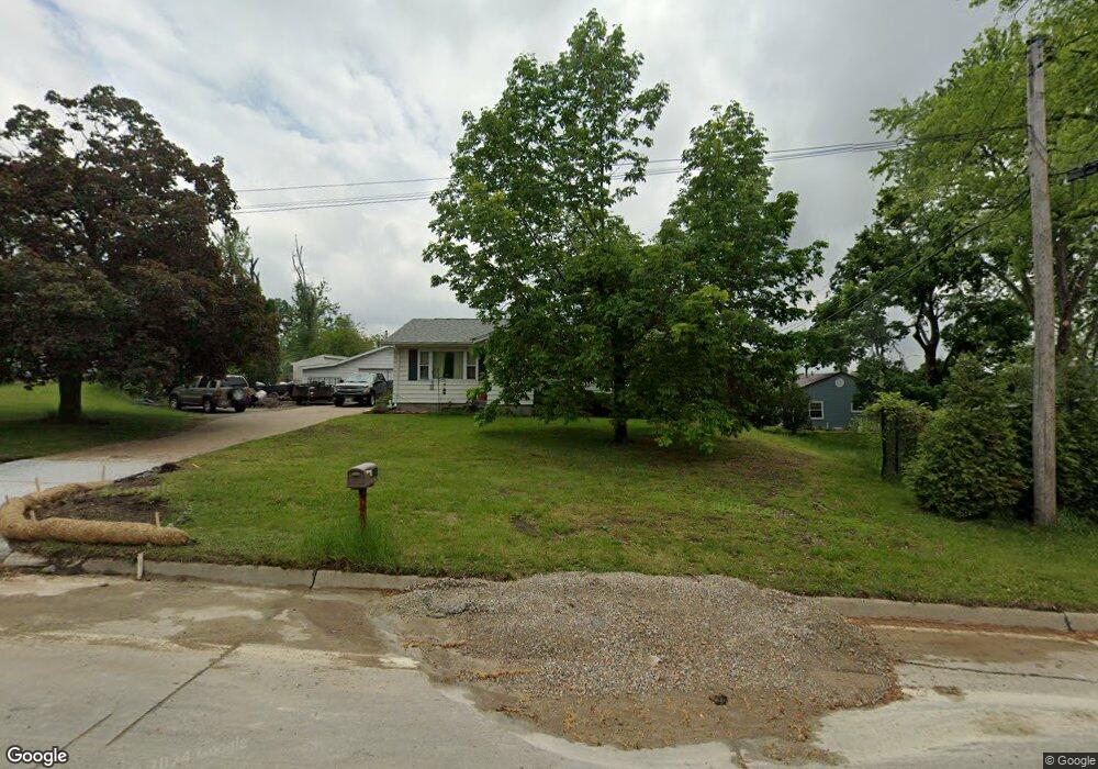 3101 Bowling St SW, Cedar Rapids, IA 52404 - photo 1