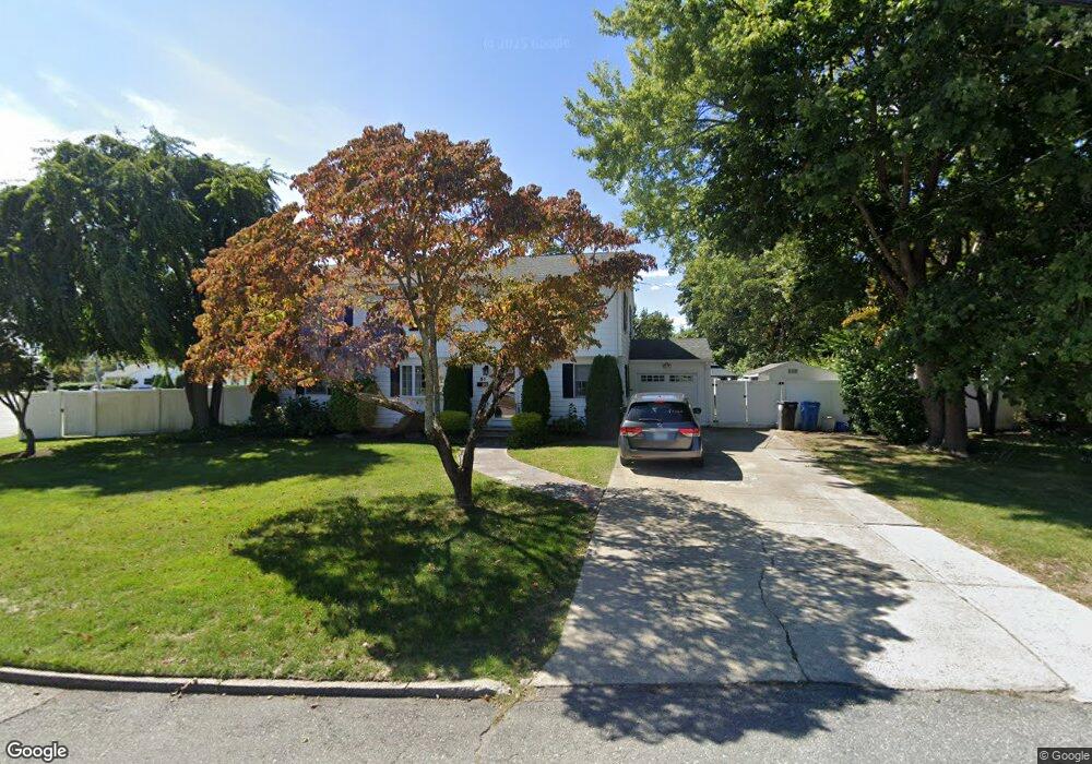 51 Eden Crest Dr, Cranston, RI 02920 - photo 1