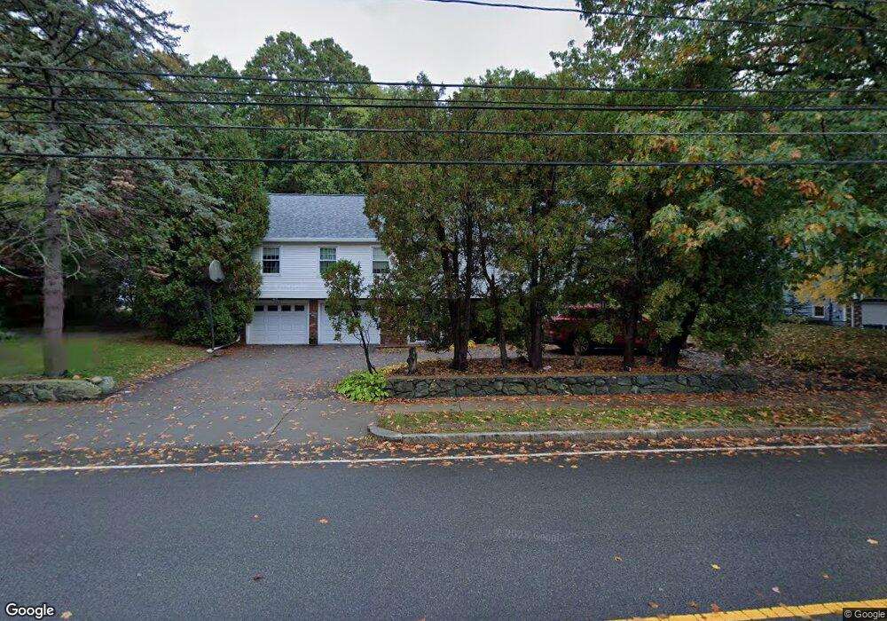 728 Dedham St, Newton Center, MA 02459 - photo 1